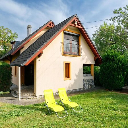 Holiday Home Albizia Balatonfüred Dış mekan fotoğraf